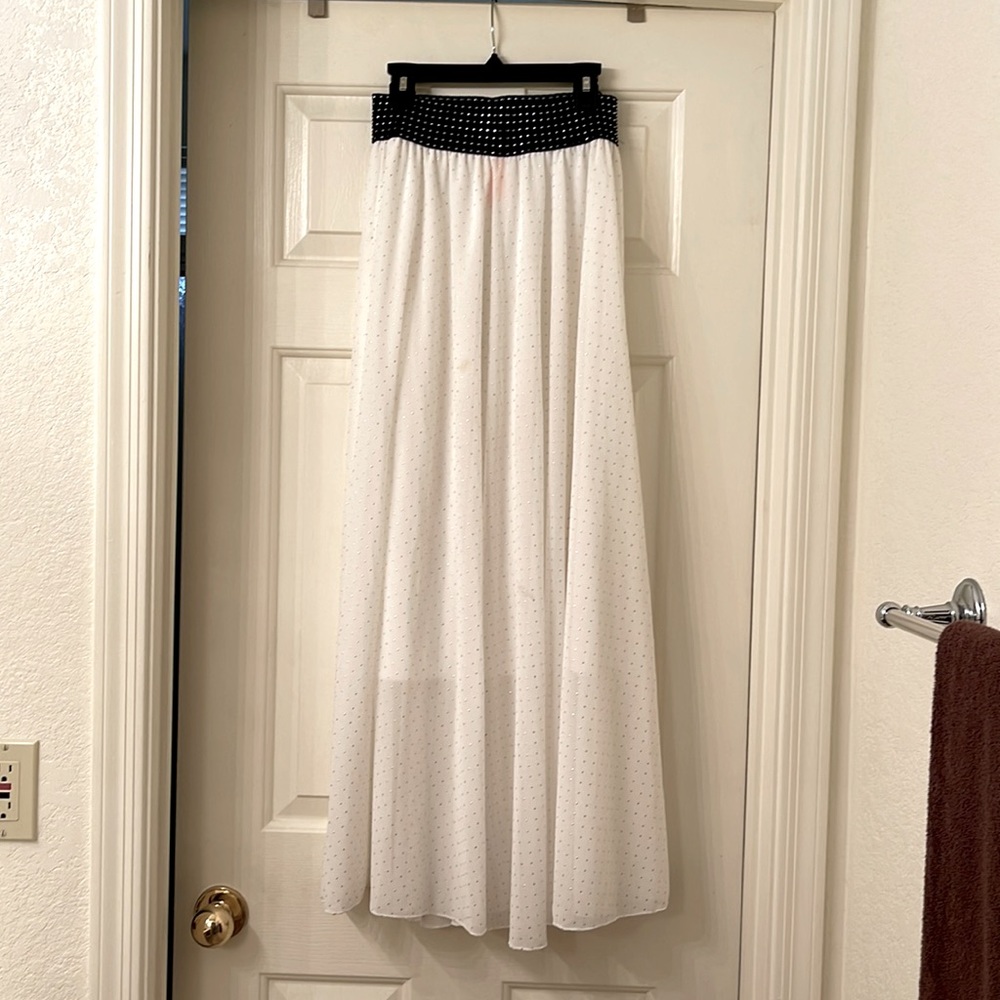 Magic full length skirt with gold embellishment elastic waist band.
